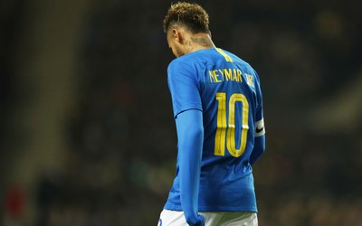 第一电竞-久保建英造乌龙球运气爆棚